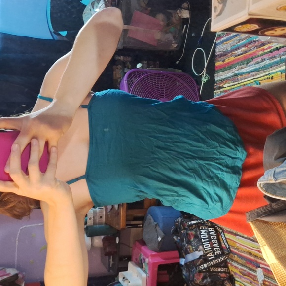 Spaghetti strap tank top - Picture 6 of 6